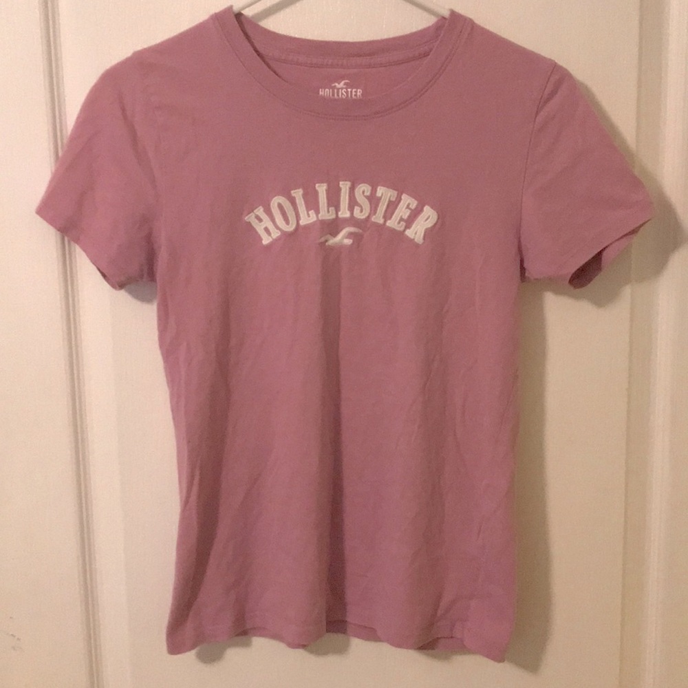 Purple/pink hollister shirt